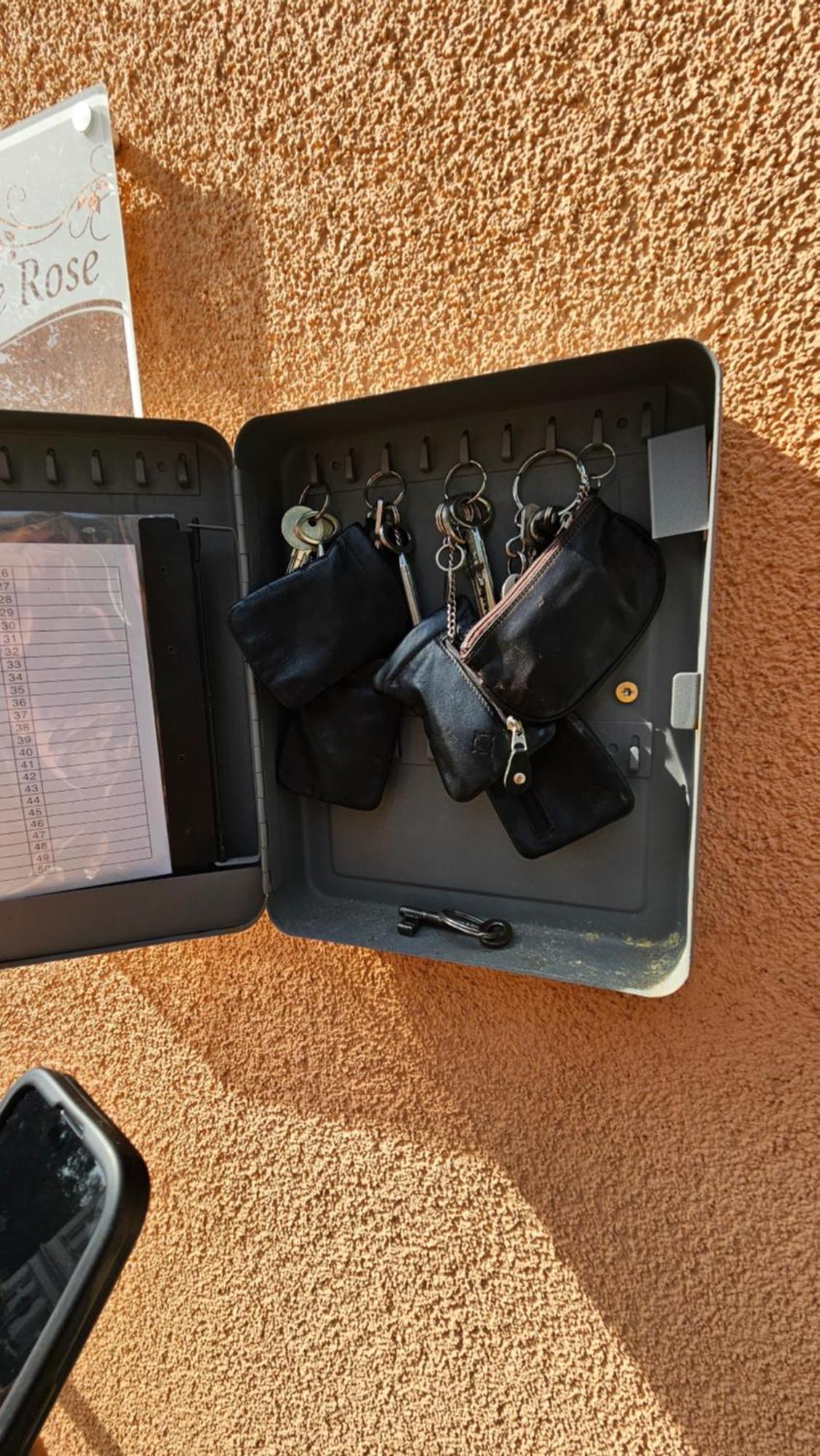 Pension Weisse Rose, Parkplatz, Fruehstueck, Wlan, Zentral Bad Elster Kültér fotó